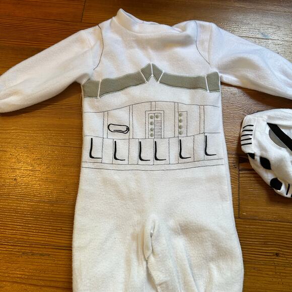 Rubies Star Wars white Storm Trooper one piece hat costume SIZE Infant - Picture 3 of 4